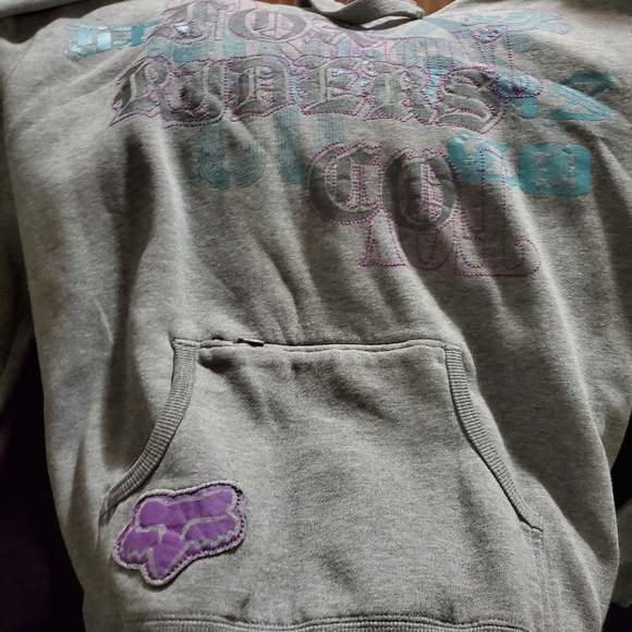 Sweater - Picture 1 of 1